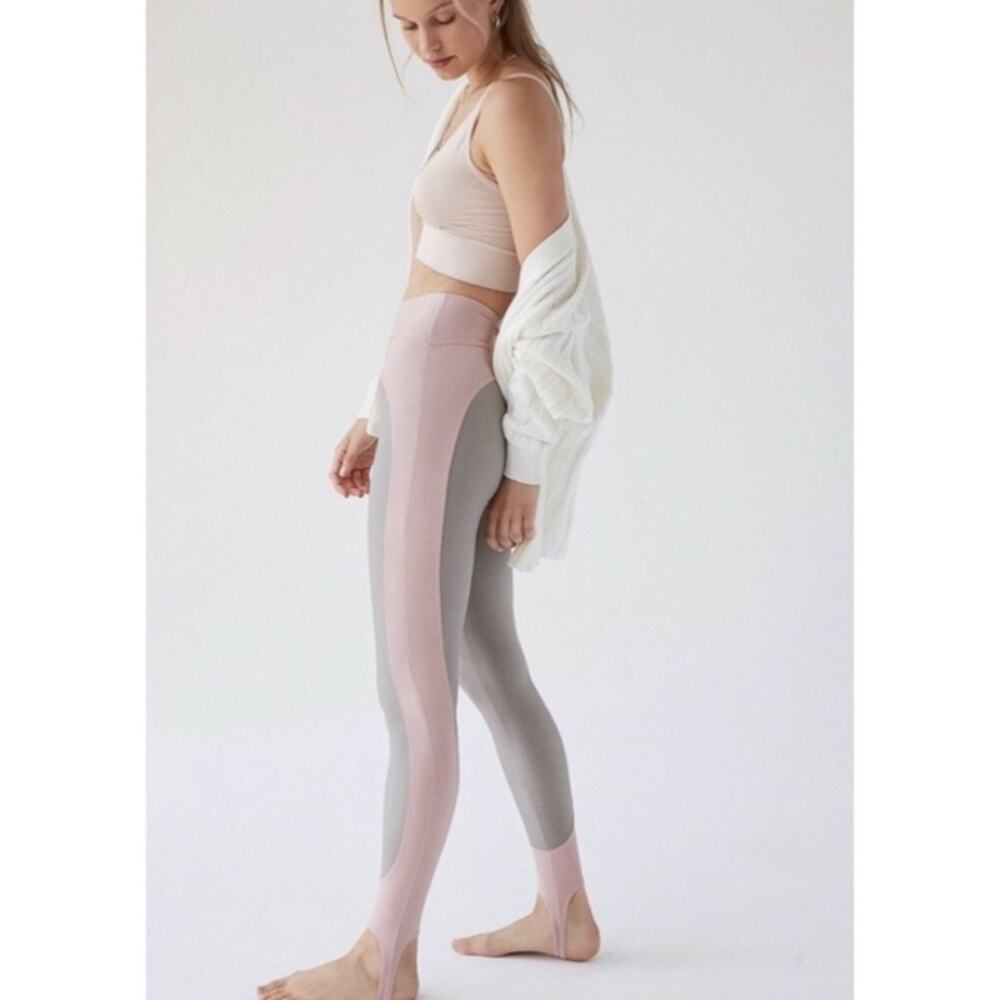 Out From Under Urban Outfitters Stirrup Leggings Colorblock Pink Gray Size Small